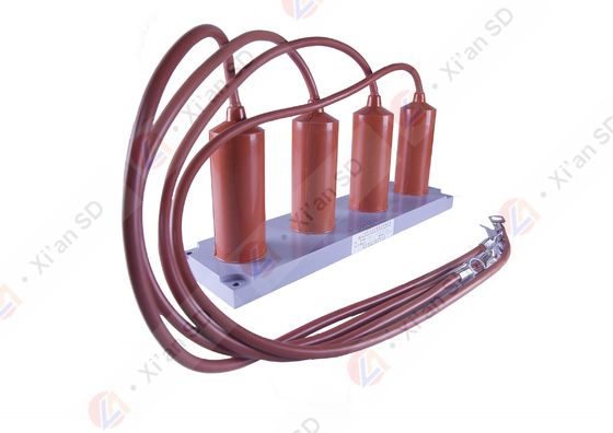 品質  10kV 3P Metal Oxide Surge Arrester In Substation 工場